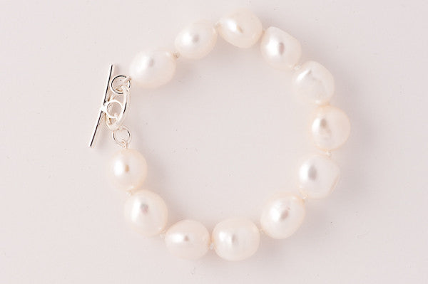 Freshwater pearl & sterling silver bracelet